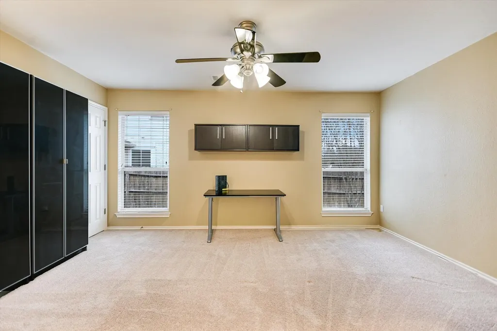 802 Sykes Court Pflugerville TX 78660
