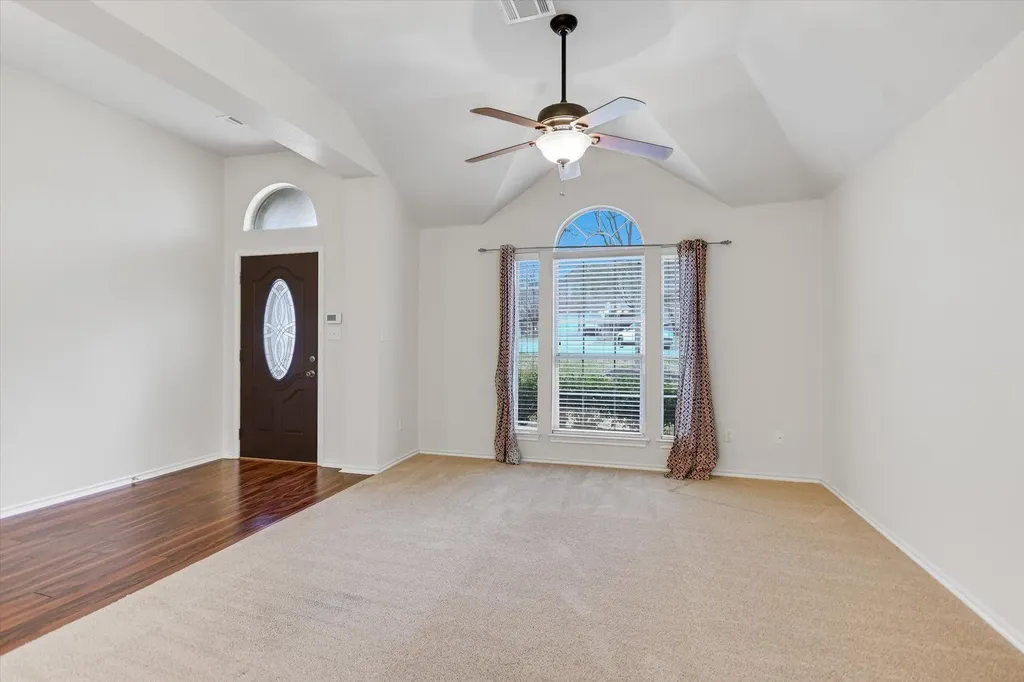 802 Sykes Court Pflugerville TX 78660