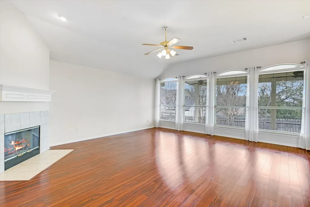 802 Sykes Court Pflugerville TX 78660