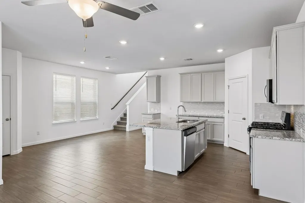 120 Mckittrick Ridge Street Dripping Springs TX 78620