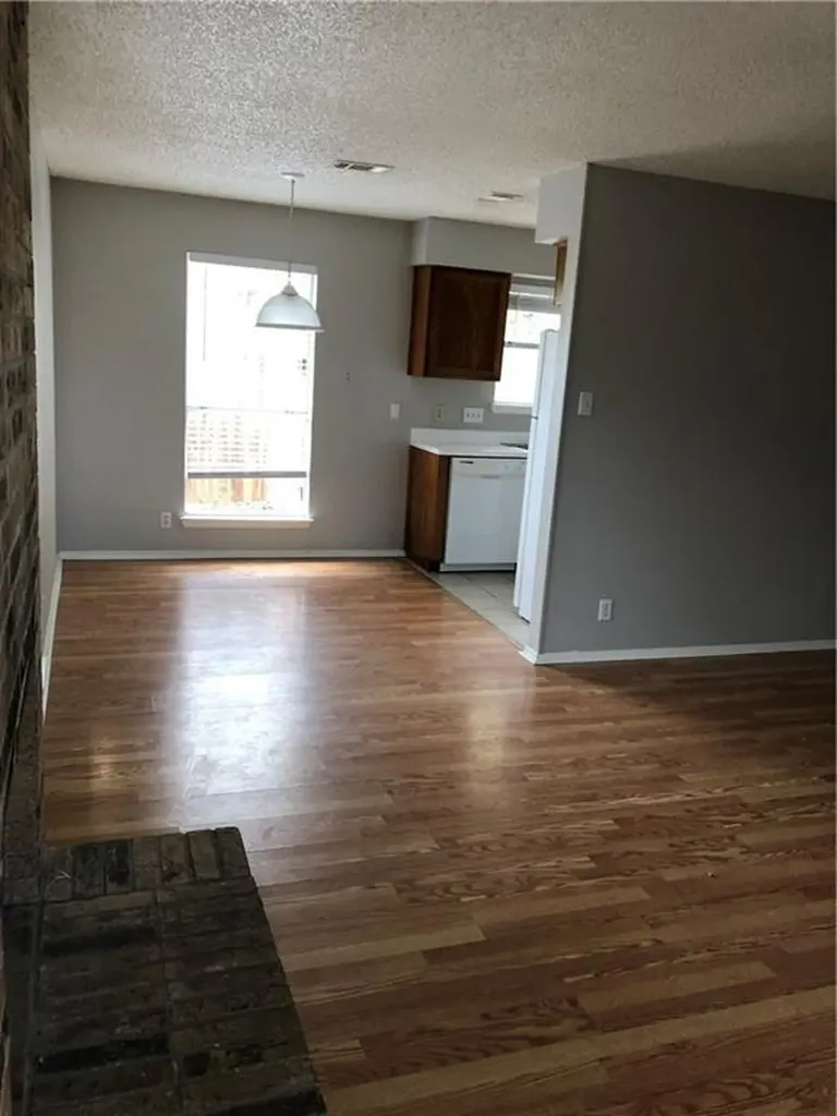 2200 Granberry Drive Austin TX 78745
