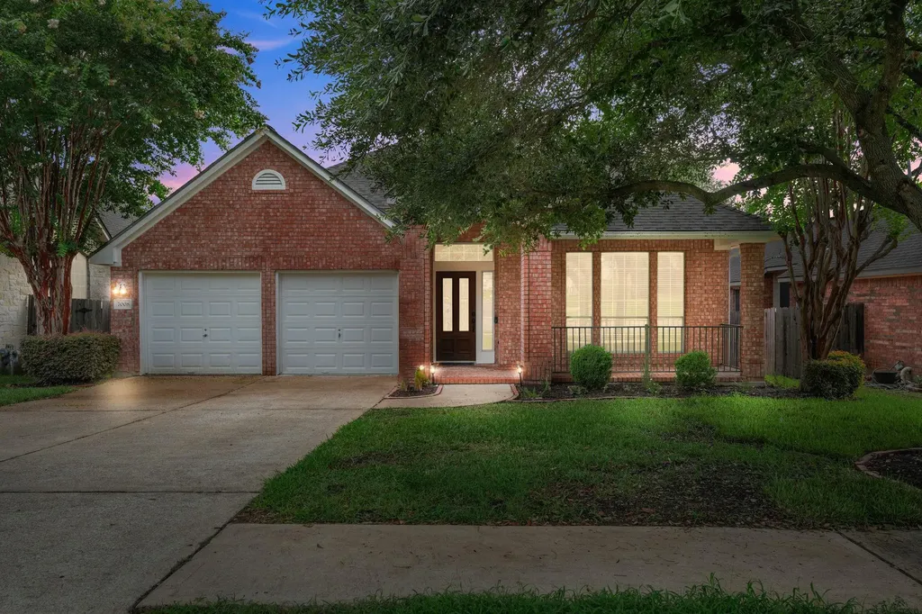 7008 W Magic Mountain Lane Round Rock TX 78681