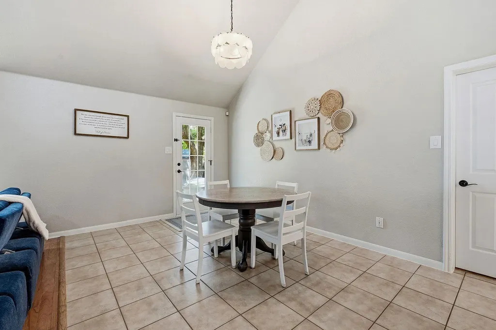 8703 Priest River Drive Round Rock TX 78681
