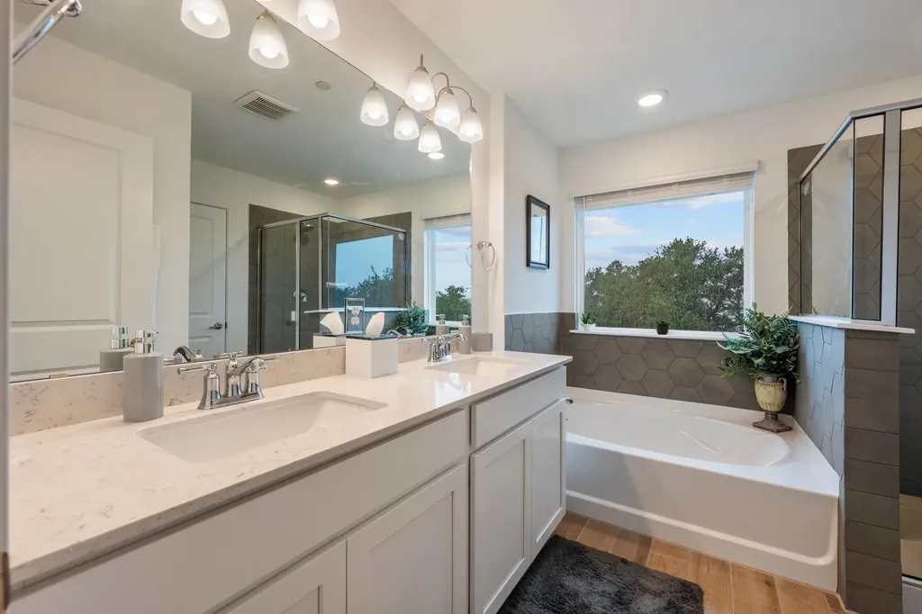 17203 Hattie Trace Austin TX 78738