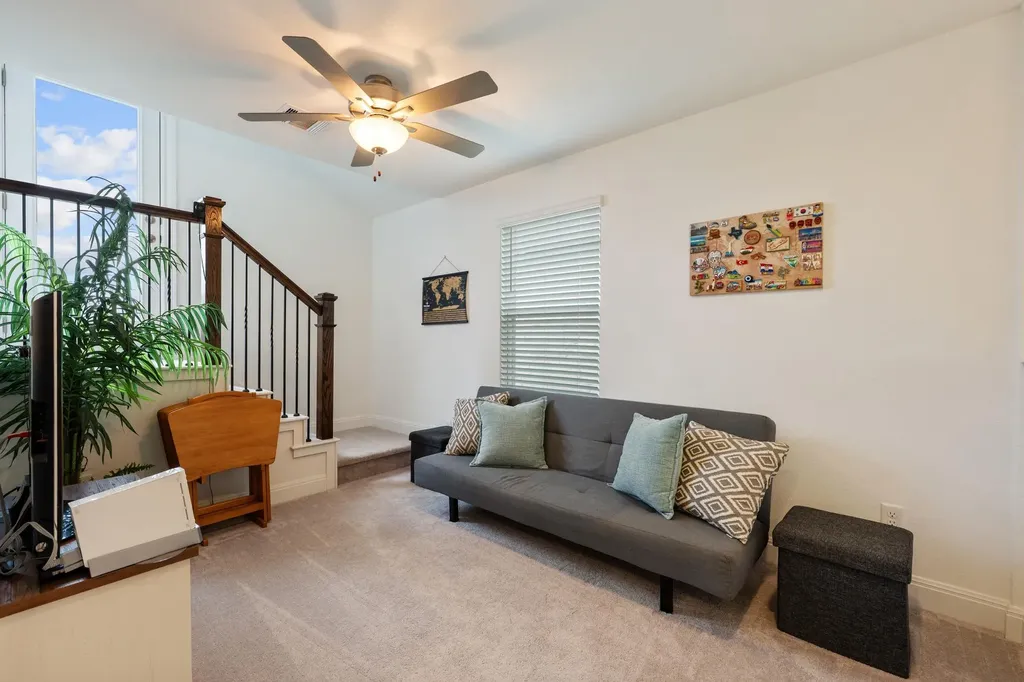 17203 Hattie Trace Austin TX 78738