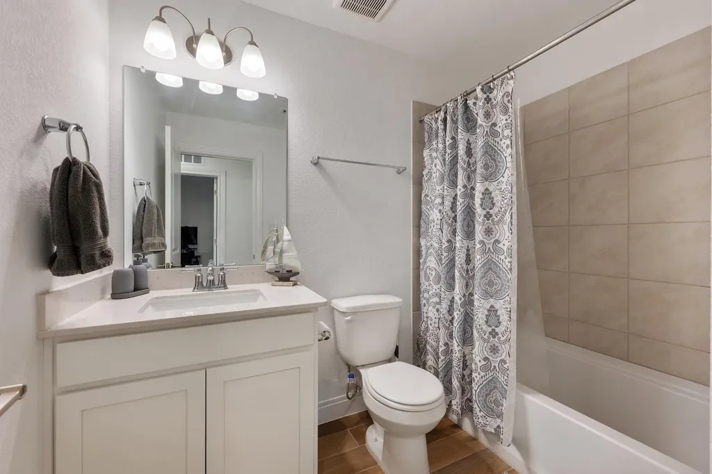 17203 Hattie Trace Austin TX 78738