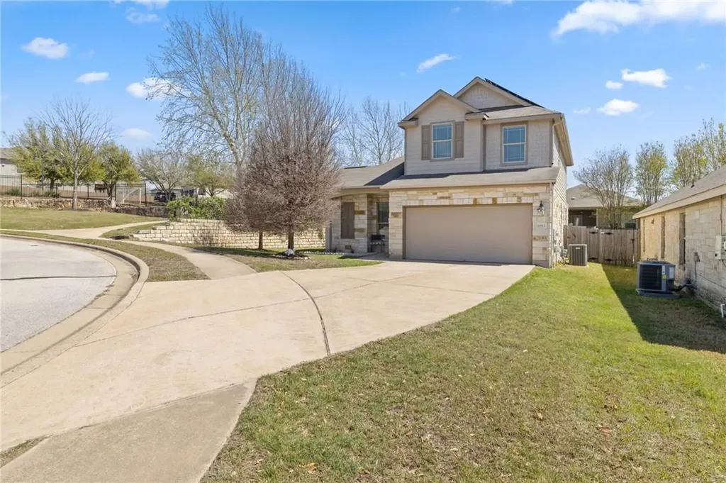 10113 Copper Ridge Cove Austin TX 78747