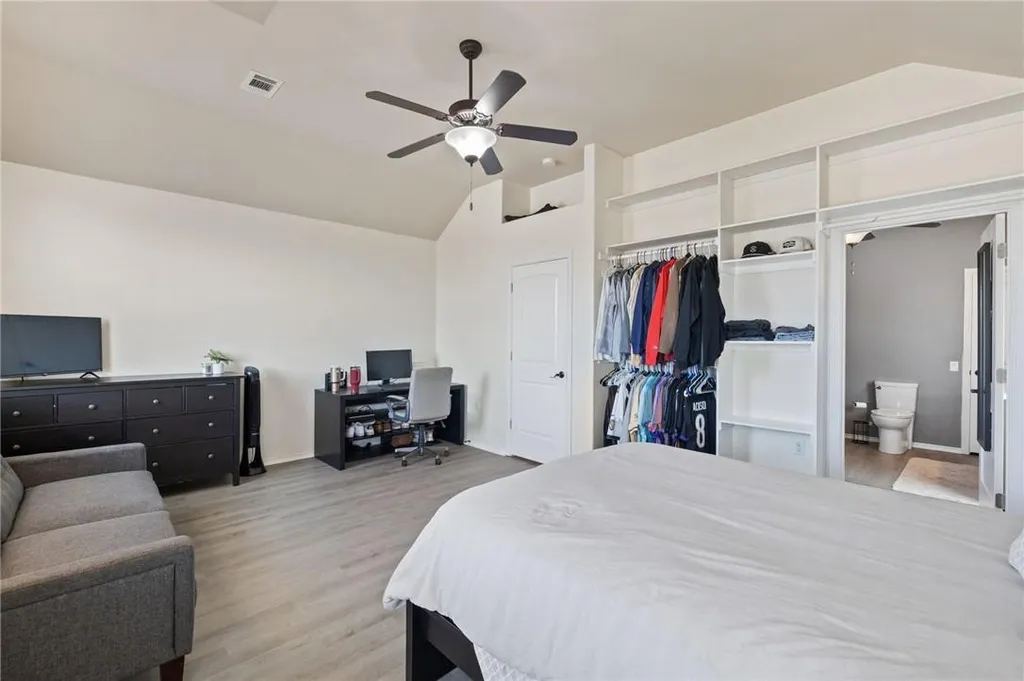 10113 Copper Ridge Cove Austin TX 78747