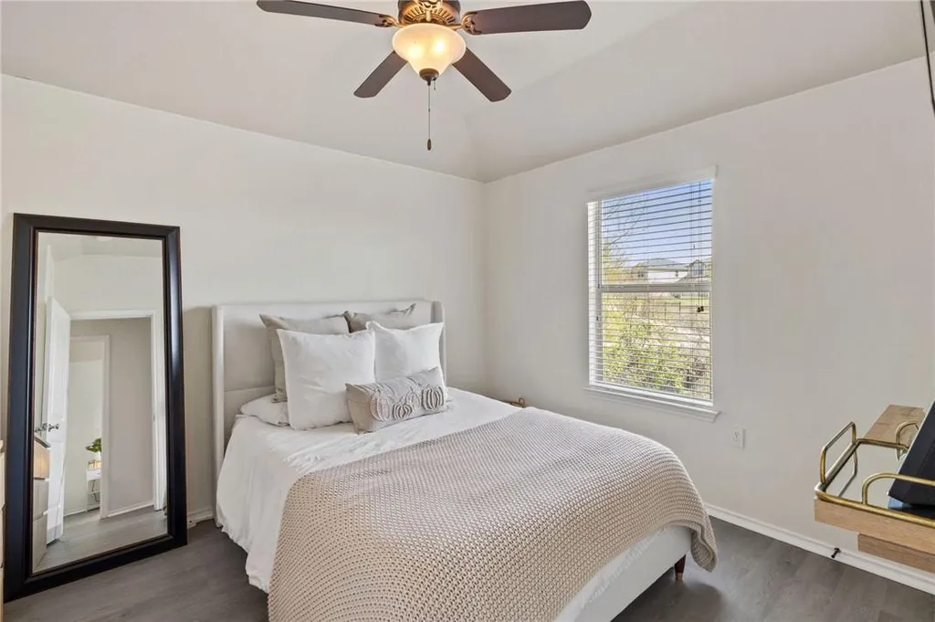 10113 Copper Ridge Cove Austin TX 78747