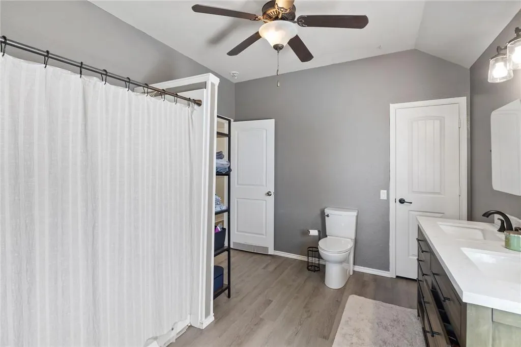 10113 Copper Ridge Cove Austin TX 78747