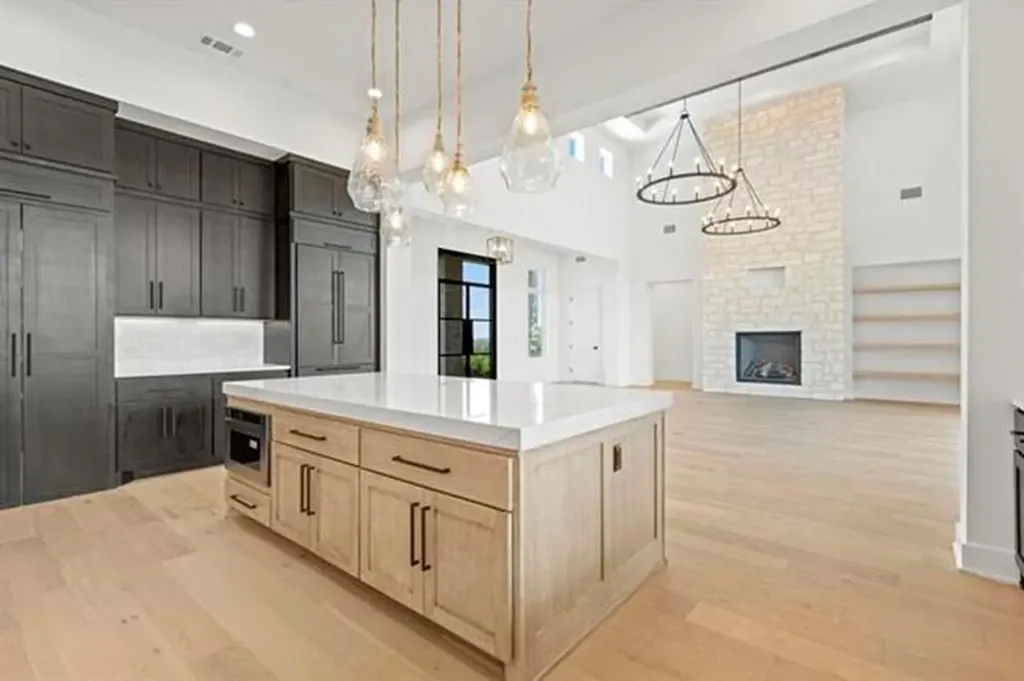 101 Meadow Beauty Horseshoe Bay TX 78657