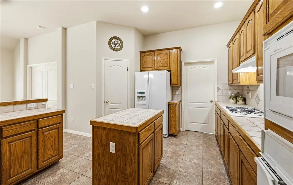 16632 Malaga Hills Drive Round Rock TX 78681