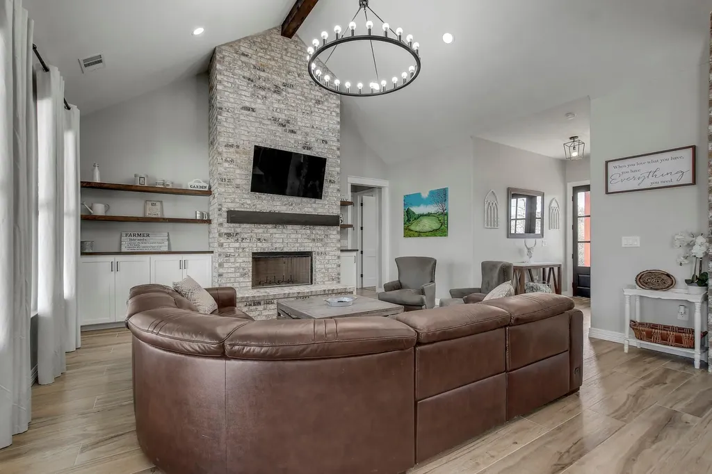142 Anderson Drive Red Rock TX 78662