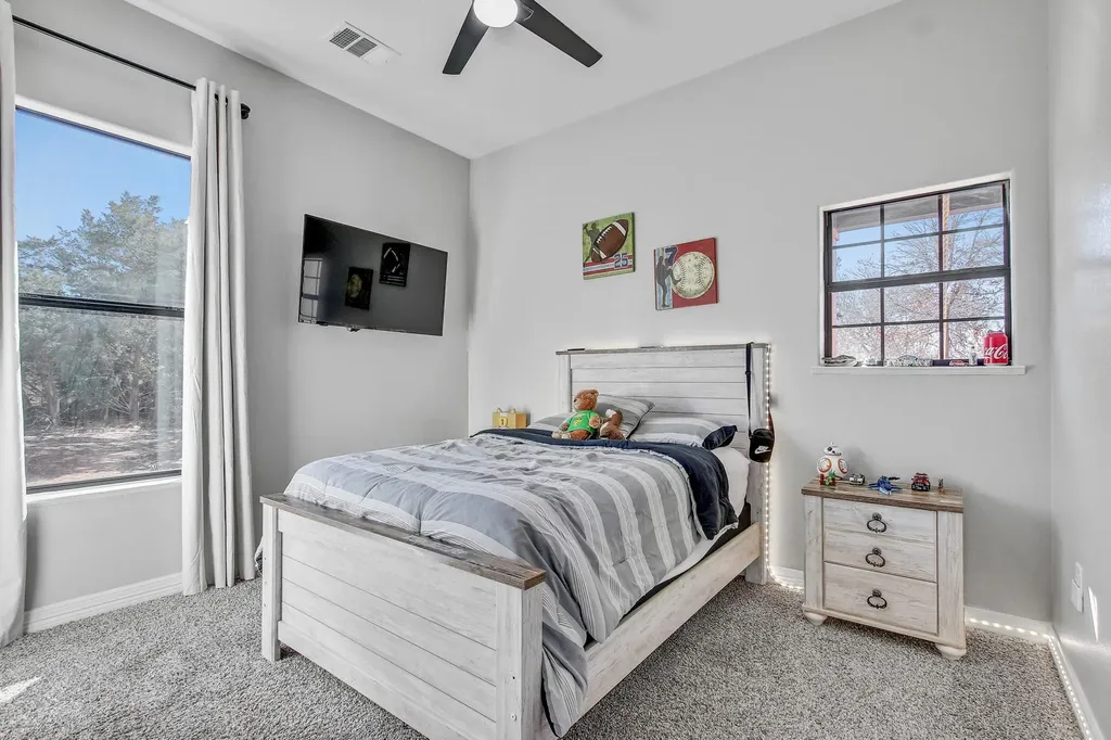 142 Anderson Drive Red Rock TX 78662