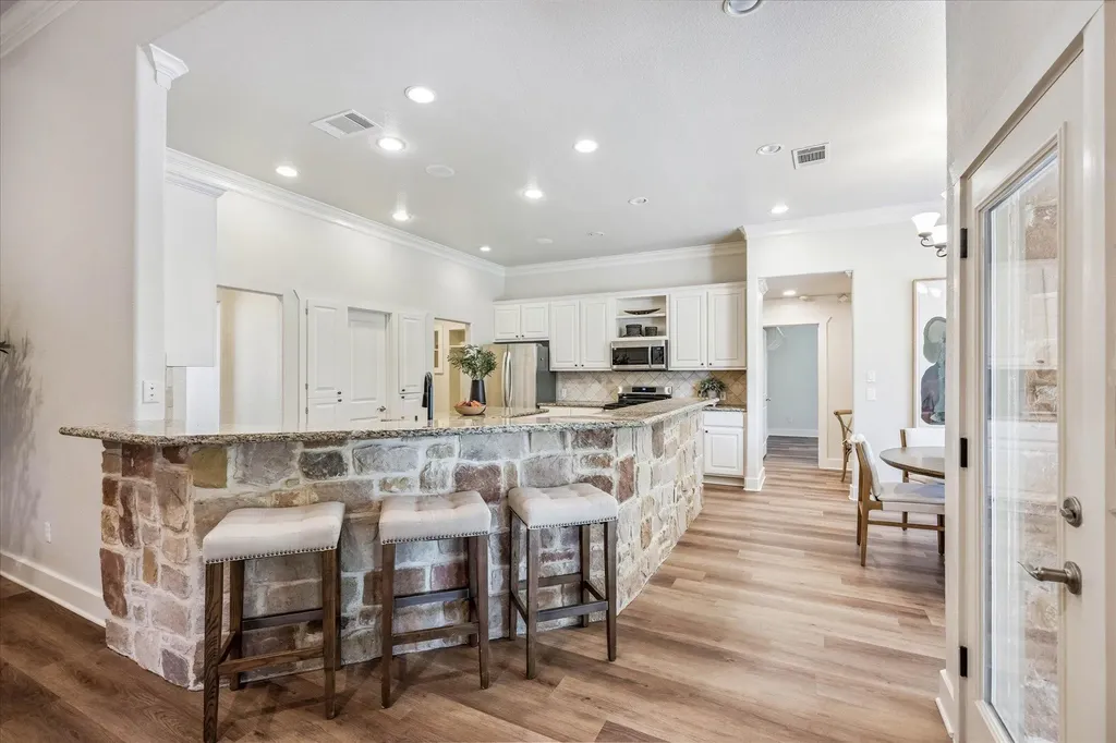 1804 Brushy Bend Drive Round Rock TX 78681