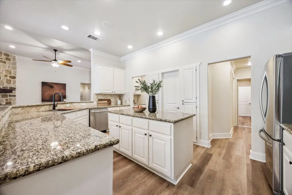 1804 Brushy Bend Drive Round Rock TX 78681