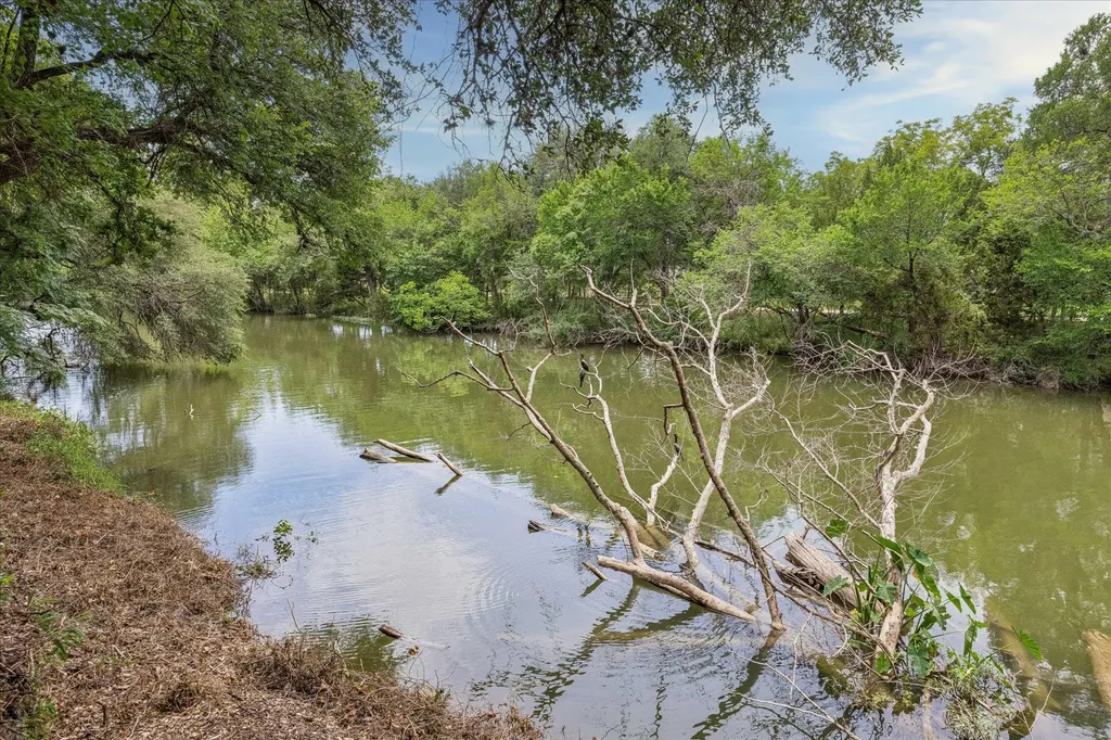 1804 Brushy Bend Drive Round Rock TX 78681