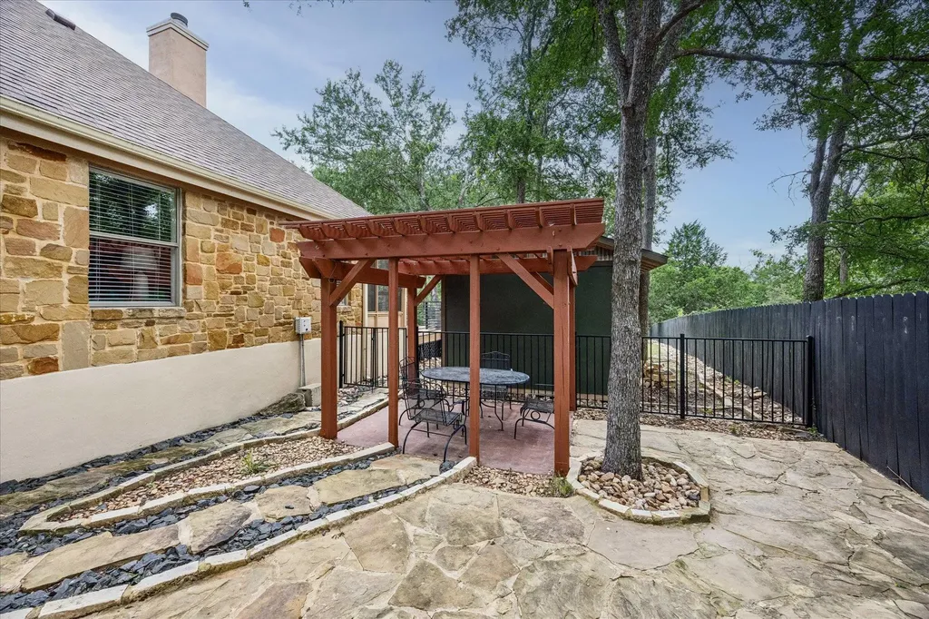 1804 Brushy Bend Drive Round Rock TX 78681