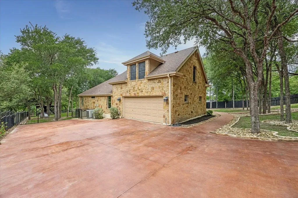 1804 Brushy Bend Drive Round Rock TX 78681