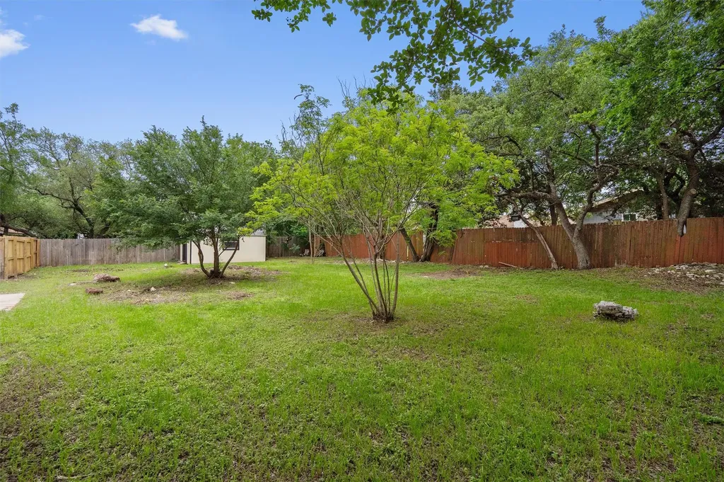 710 Ruby Isle Drive Leander TX 78641