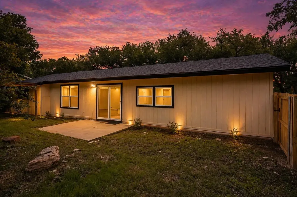 710 Ruby Isle Drive Leander TX 78641