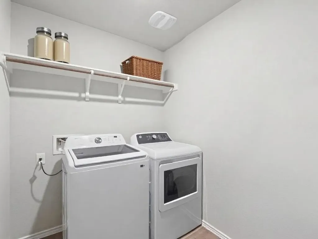 19909 Hirono Drive Manor TX 78653