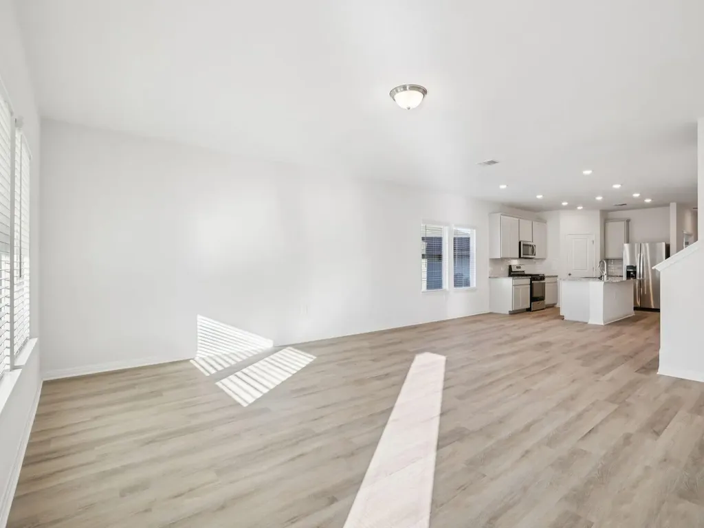 12512 Saint Thomas Drive Del Valle TX 78617