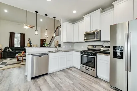 400 Lewisville Lane Leander TX 78641