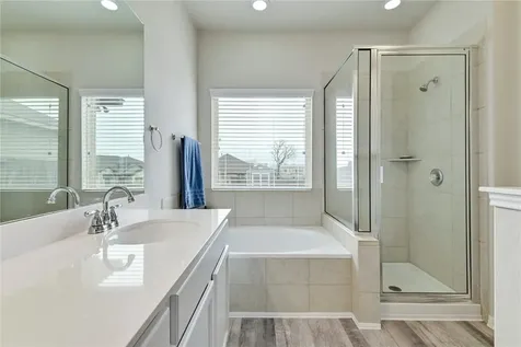 400 Lewisville Lane Leander TX 78641