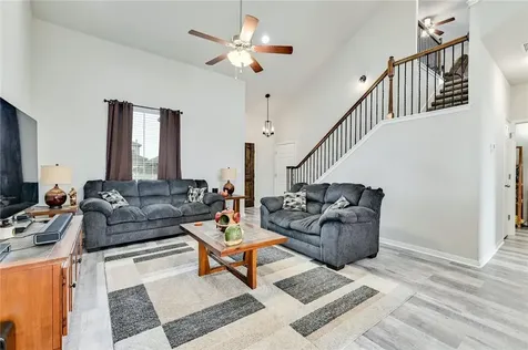 400 Lewisville Lane Leander TX 78641