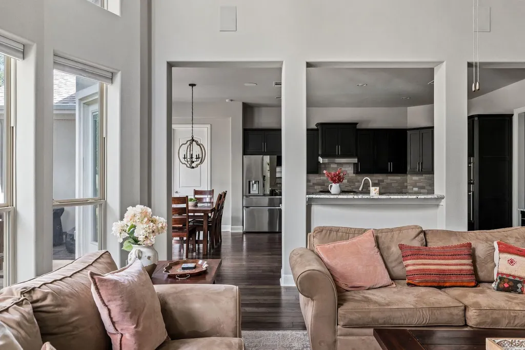 2720 Rain Song Drive Leander TX 78641