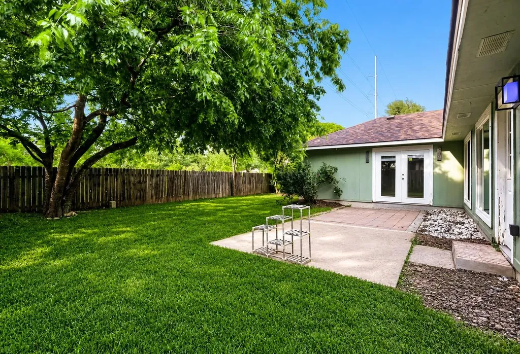 409 Kathleen Lane Leander TX 78641
