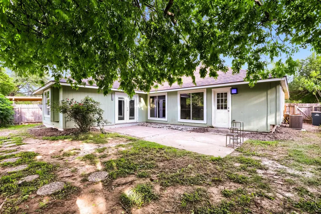 409 Kathleen Lane Leander TX 78641