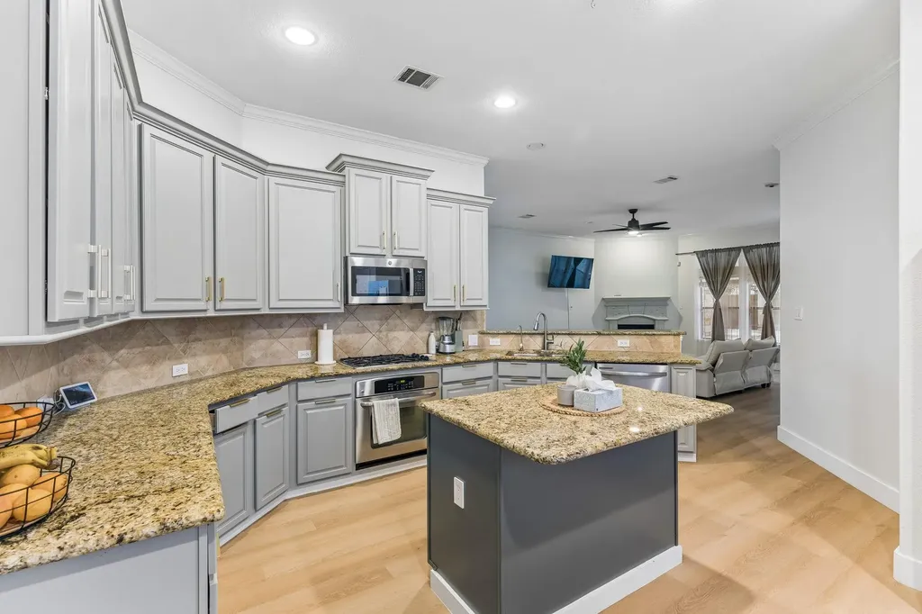 18708 Wind Valley Way Pflugerville TX 78660