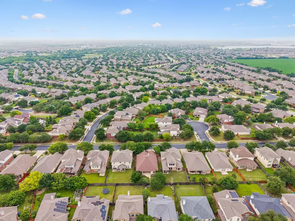 18708 Wind Valley Way Pflugerville TX 78660