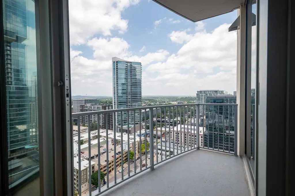 360 Nueces Street Austin TX 78701
