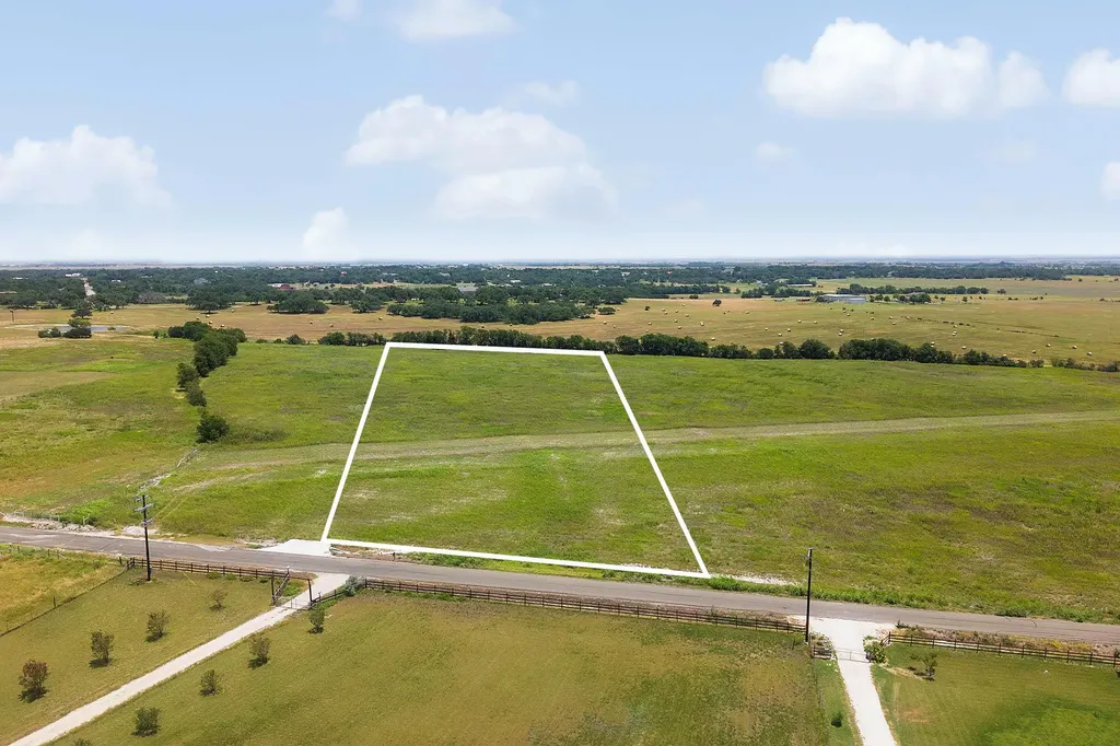 1300 County Road 153 - Lot 10 Georgetown TX 78626