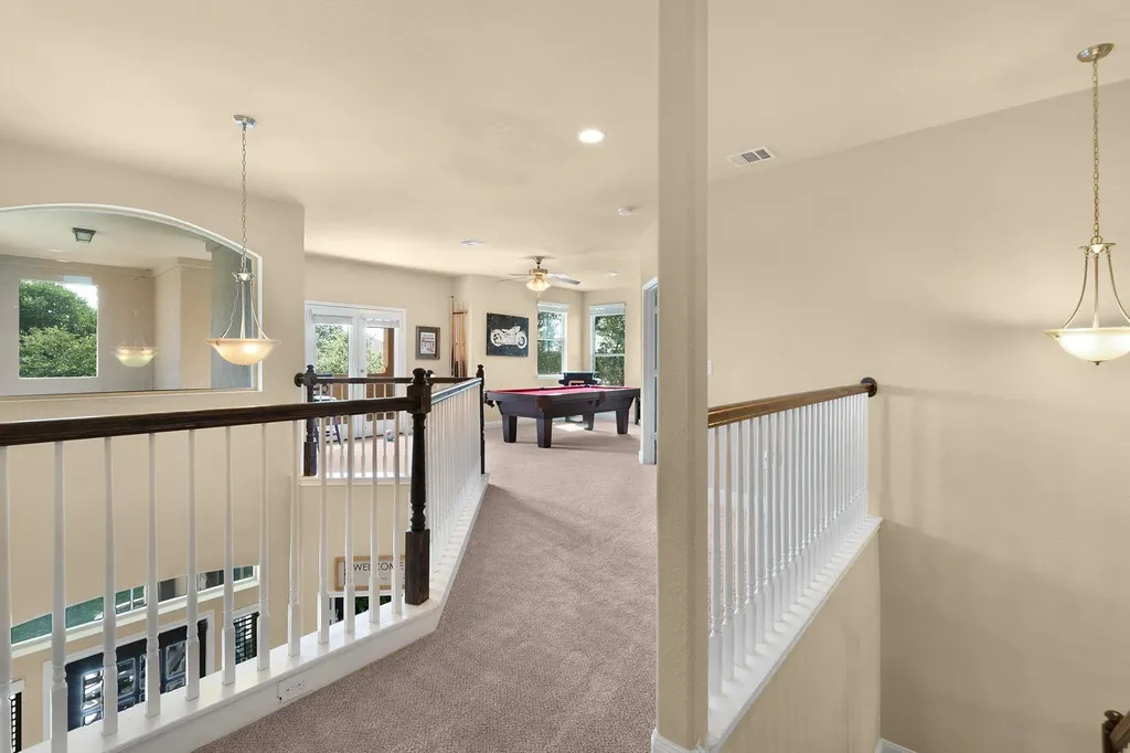2445 Bowen Street Leander TX 78641