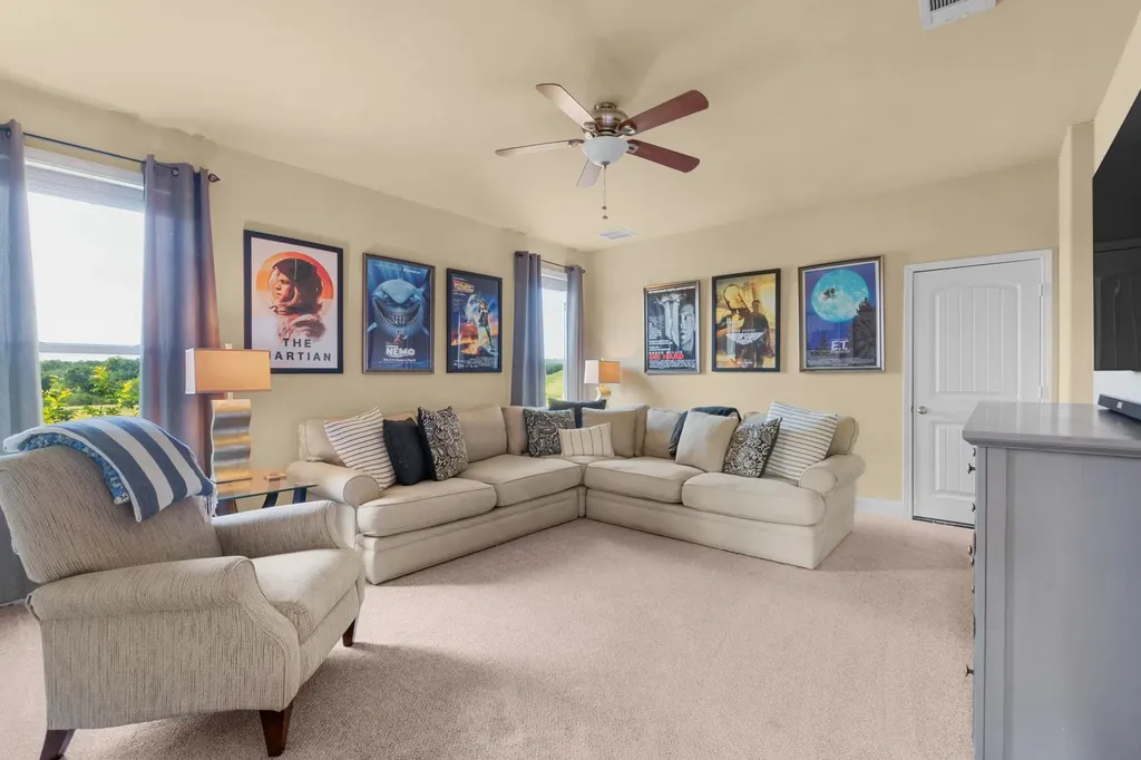 2445 Bowen Street Leander TX 78641