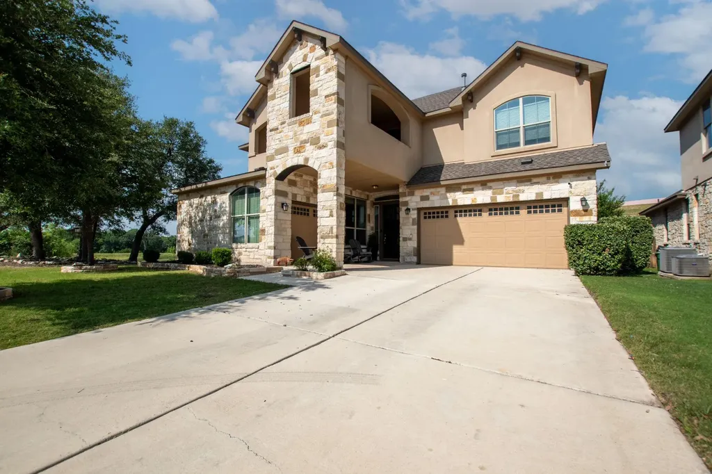 2445 Bowen Street Leander TX 78641