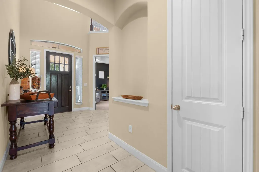 2445 Bowen Street Leander TX 78641