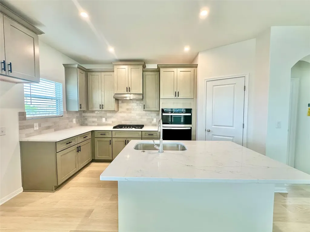 404 Young Street Buda TX 78610