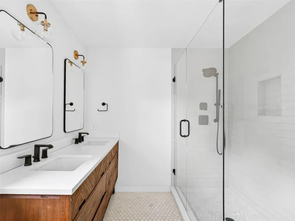 3218 Western Drive Austin TX 78745