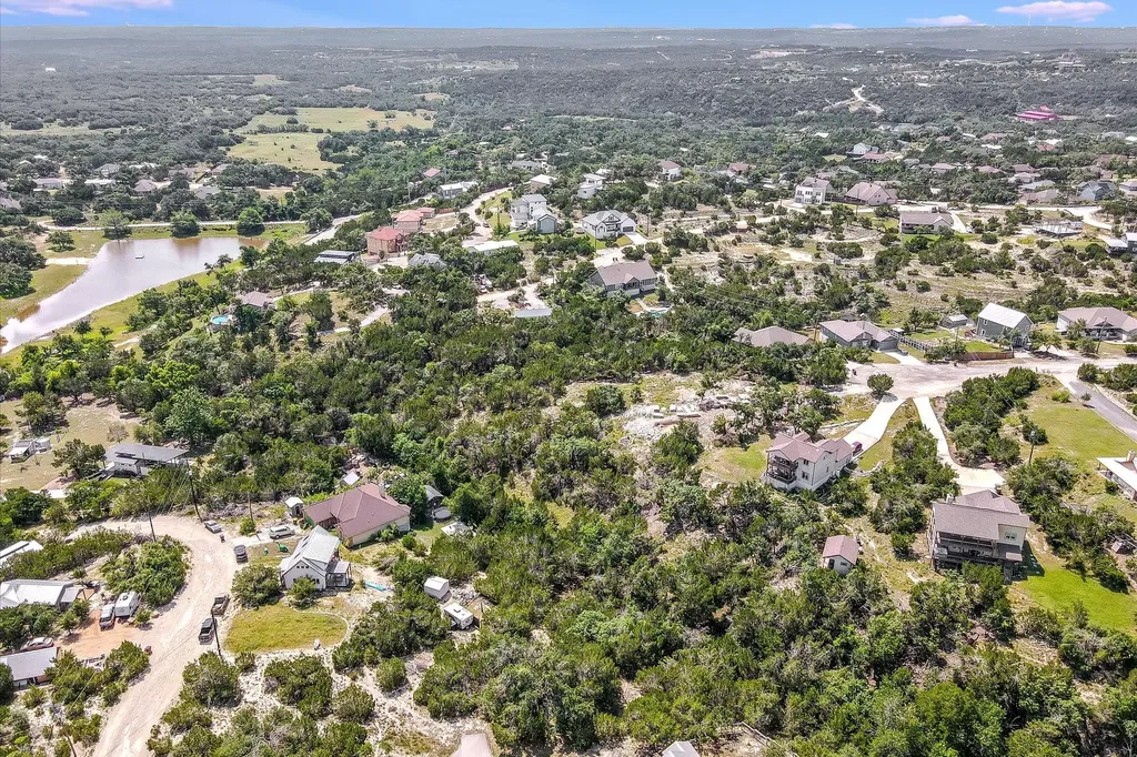 10511 Lake Park Drive Dripping Springs TX 78620