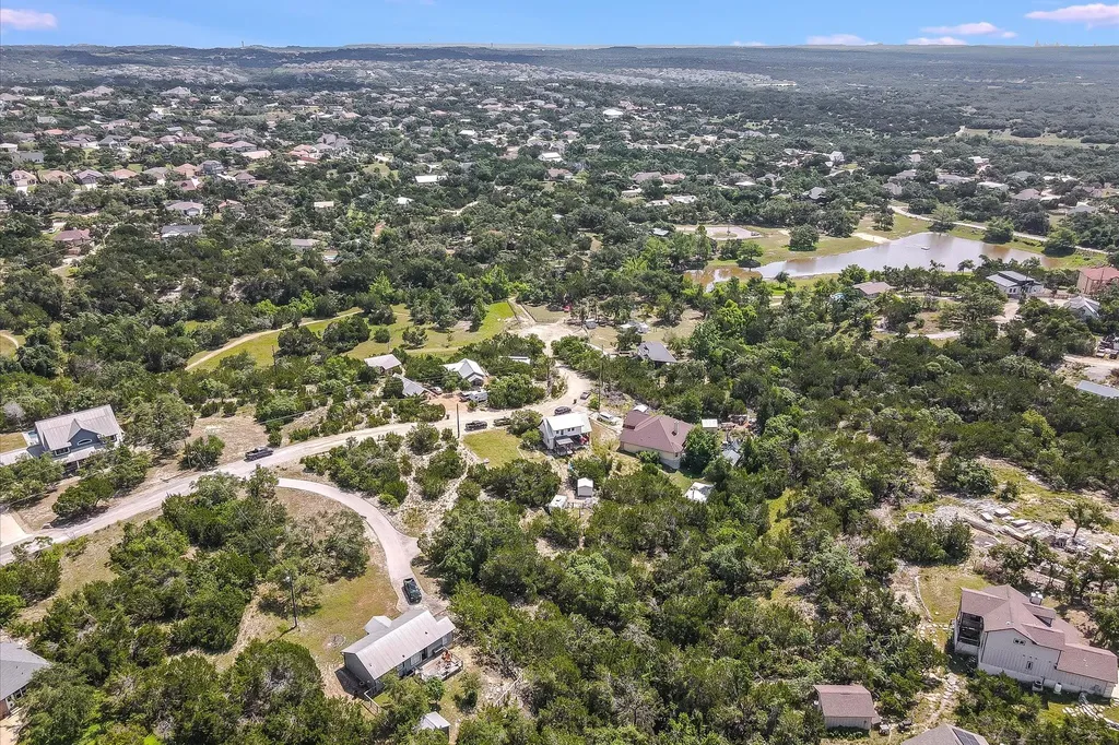 10511 Lake Park Drive Dripping Springs TX 78620