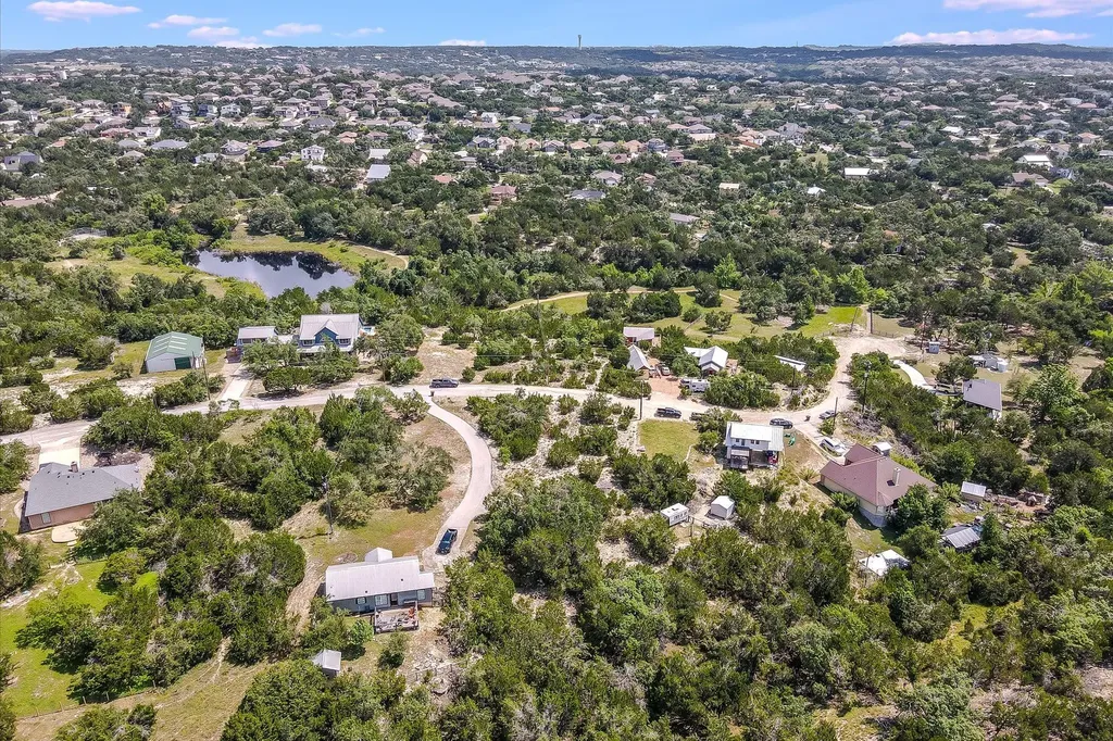 10511 Lake Park Drive Dripping Springs TX 78620