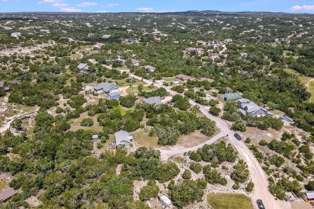 10511 Lake Park Drive Dripping Springs TX 78620