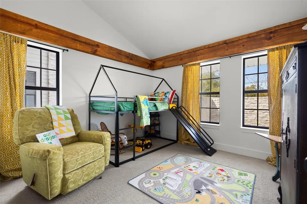 16201 Westview Trail Austin TX 78737