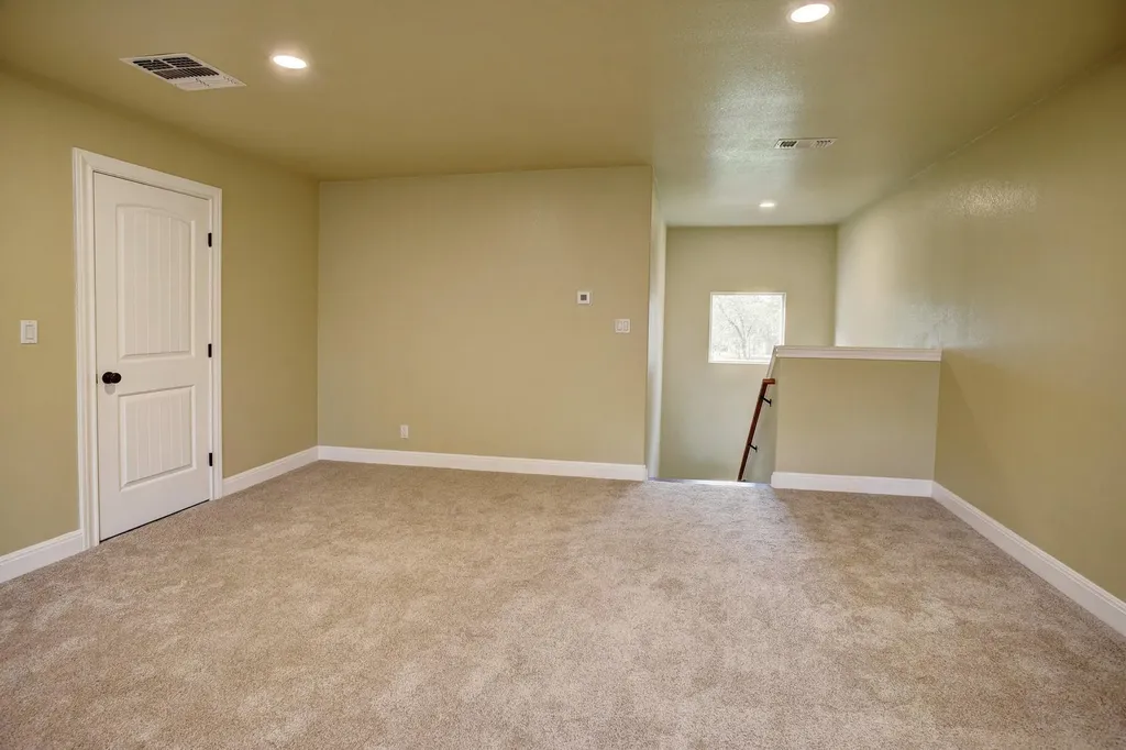 115 Pine Point Cove Elgin TX 78621