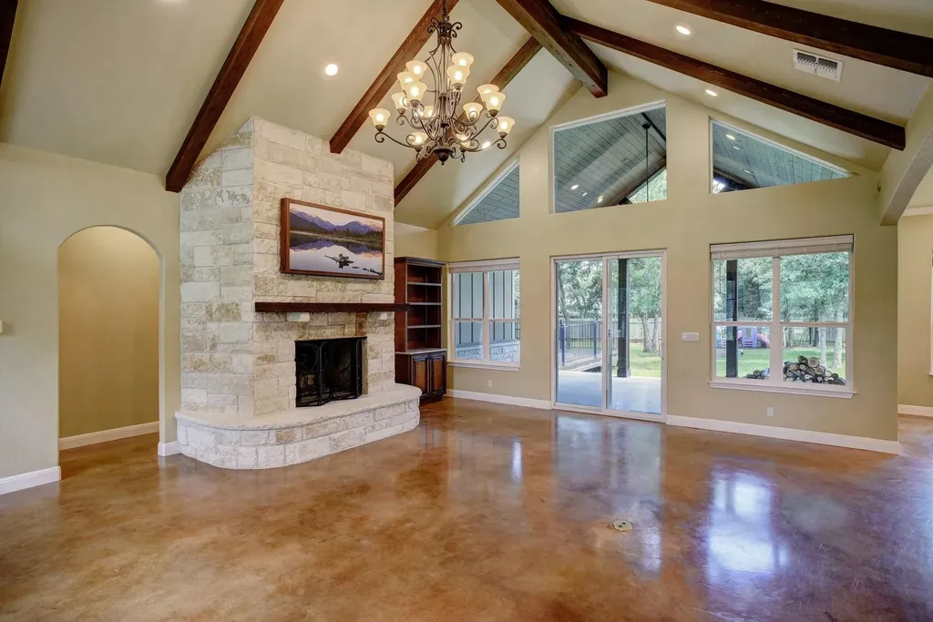 115 Pine Point Cove Elgin TX 78621